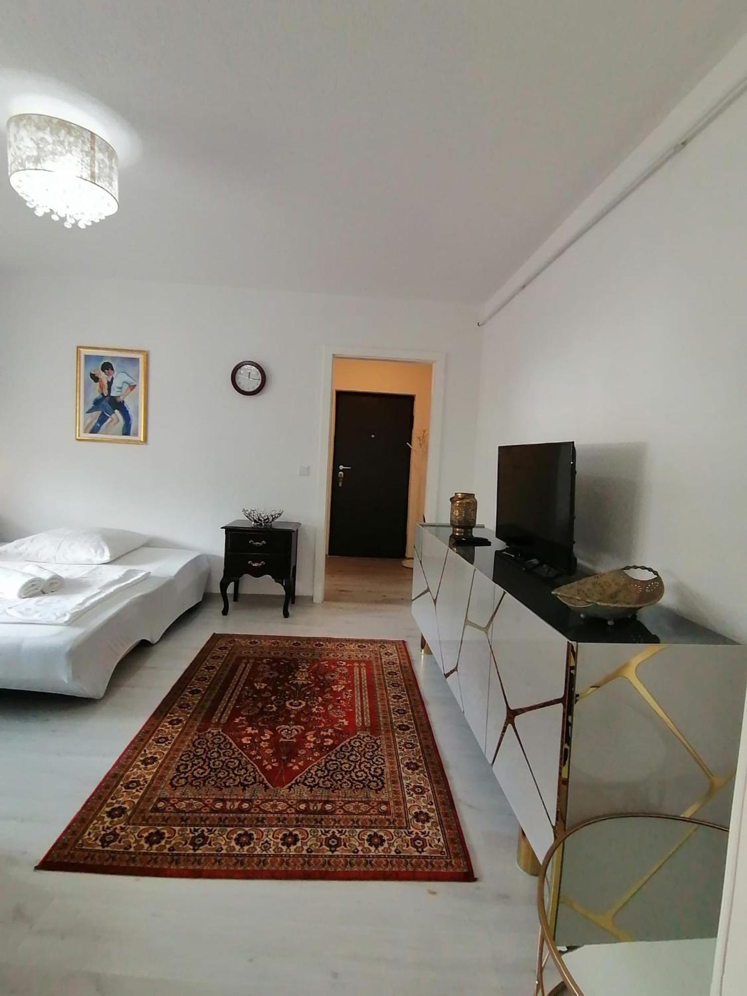 Good Times Apartment ซาราเยโว ภายนอก รูปภาพ