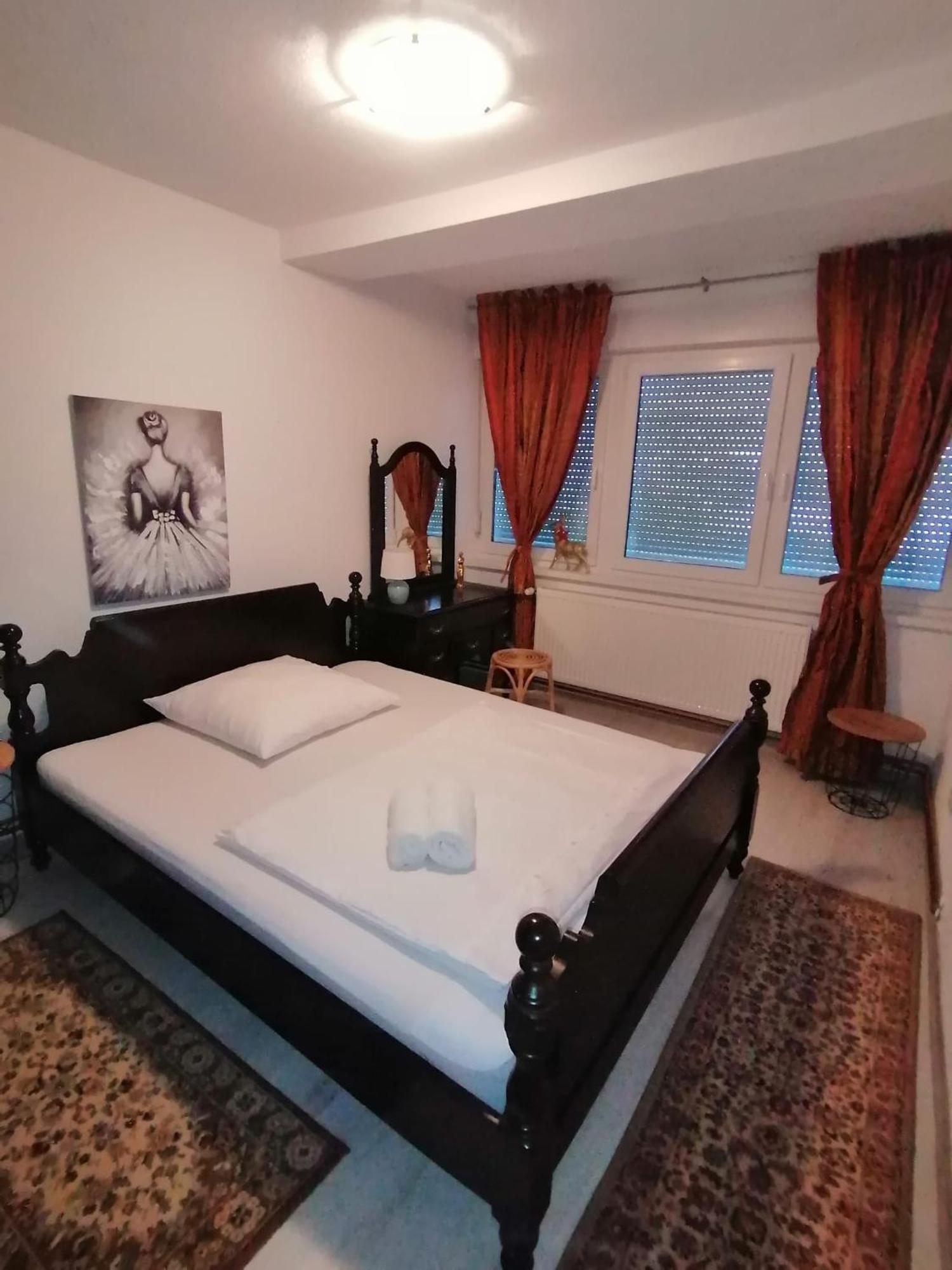 Good Times Apartment ซาราเยโว ภายนอก รูปภาพ